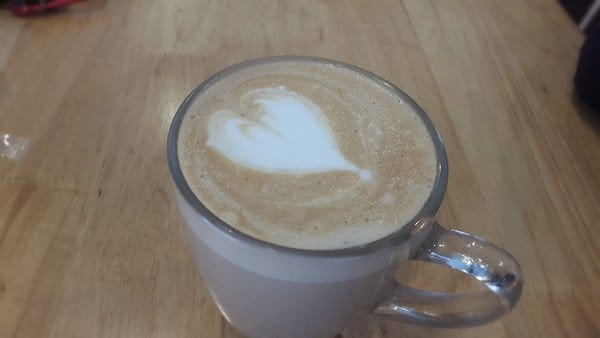 【好食分享】讓你從早上開始就有好心情，轉角遇上OoPs ❣ Foody☺歐浮找餐