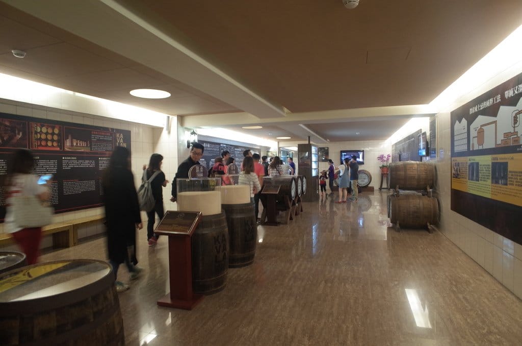 【2016宜蘭旅遊樂活】噶瑪蘭威士忌酒廠，出來玩就是要醉眼看世界/世界就最美