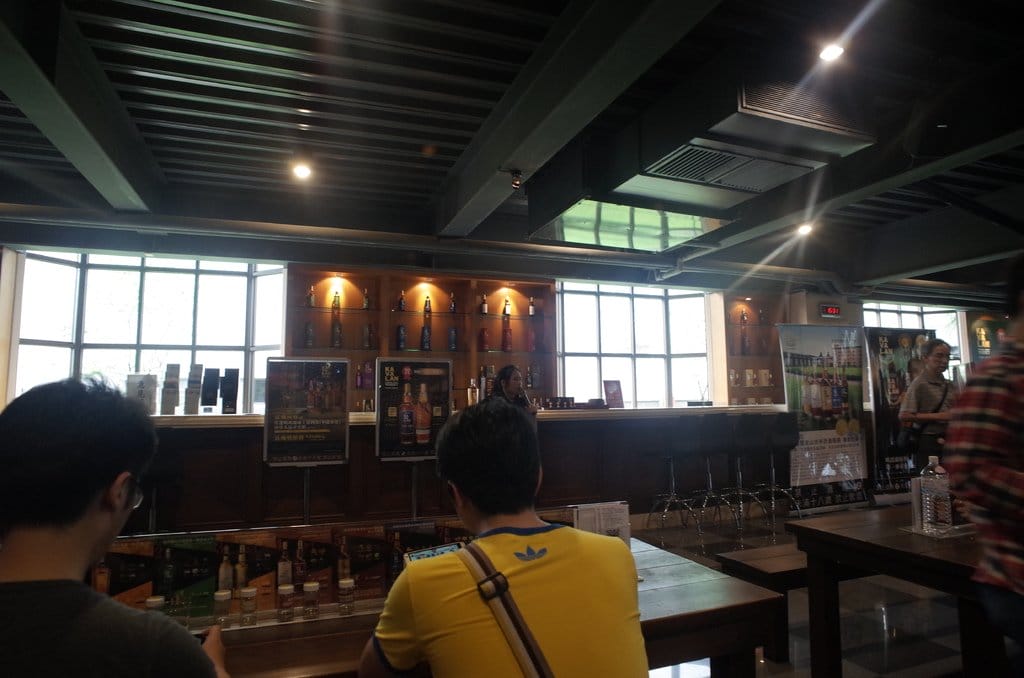 【2016宜蘭旅遊樂活】噶瑪蘭威士忌酒廠，出來玩就是要醉眼看世界/世界就最美