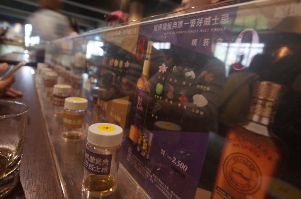 【2016宜蘭旅遊樂活】噶瑪蘭威士忌酒廠，出來玩就是要醉眼看世界/世界就最美