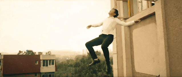 【電影影評】一部有笑有淚的開心麻花《夏洛特煩惱》，一起擁有最暖心的片刻