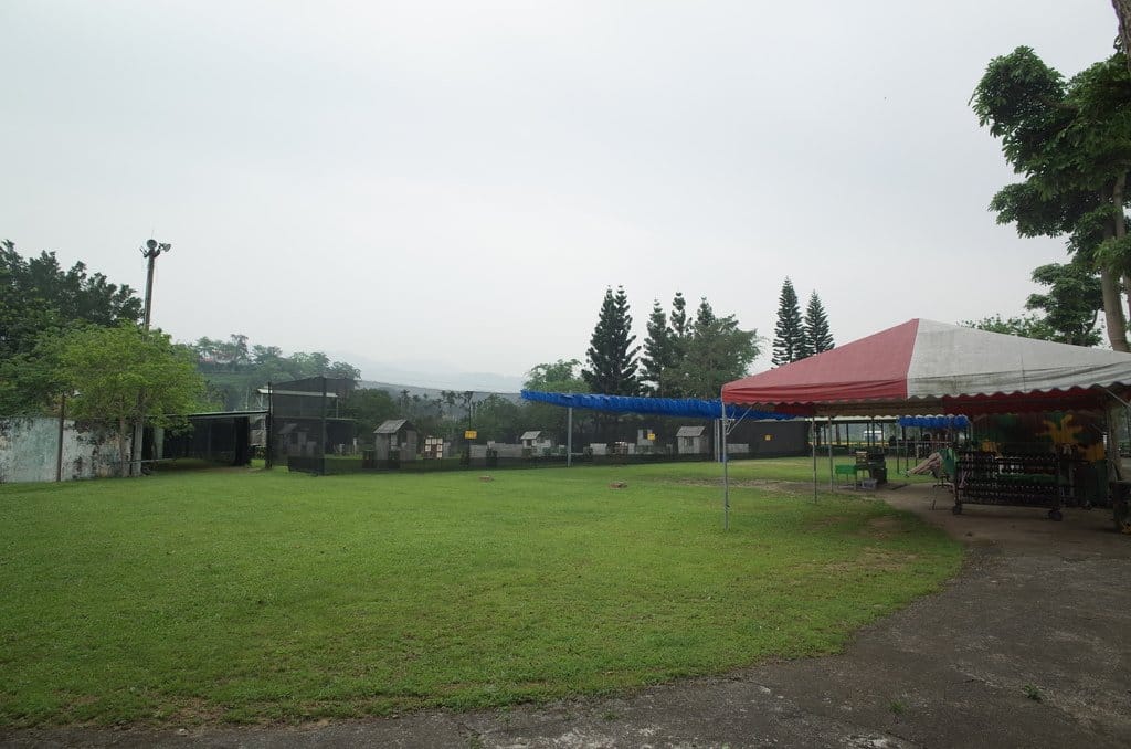 【旅遊樂活】新竹縣假日活動，諾曼第漆彈營~跟朋友一起漆彈烤肉，找回熱血動力