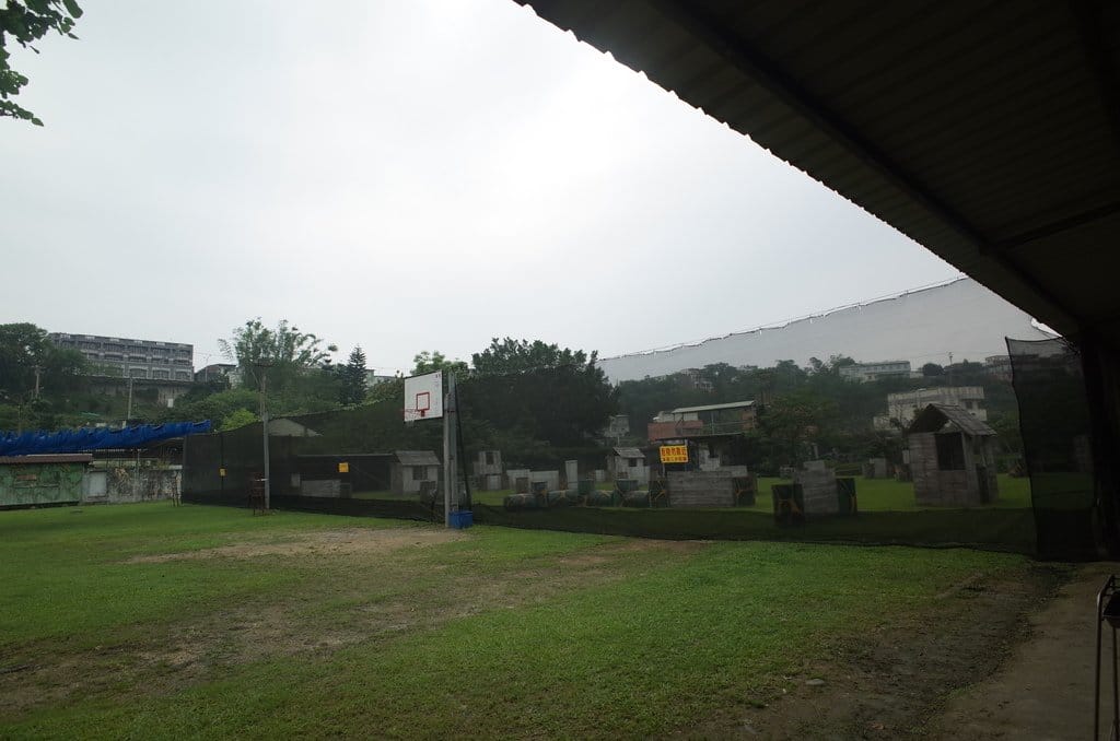 【旅遊樂活】新竹縣假日活動，諾曼第漆彈營~跟朋友一起漆彈烤肉，找回熱血動力