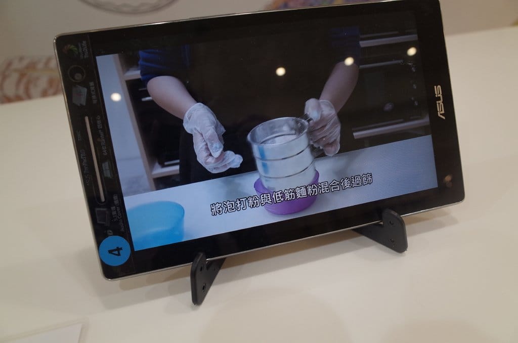 【好玩分享】新竹竹北第一家〝玩烘焙〞，一起體驗親子做蛋糕樂~跟好姊妹來也不錯呦。