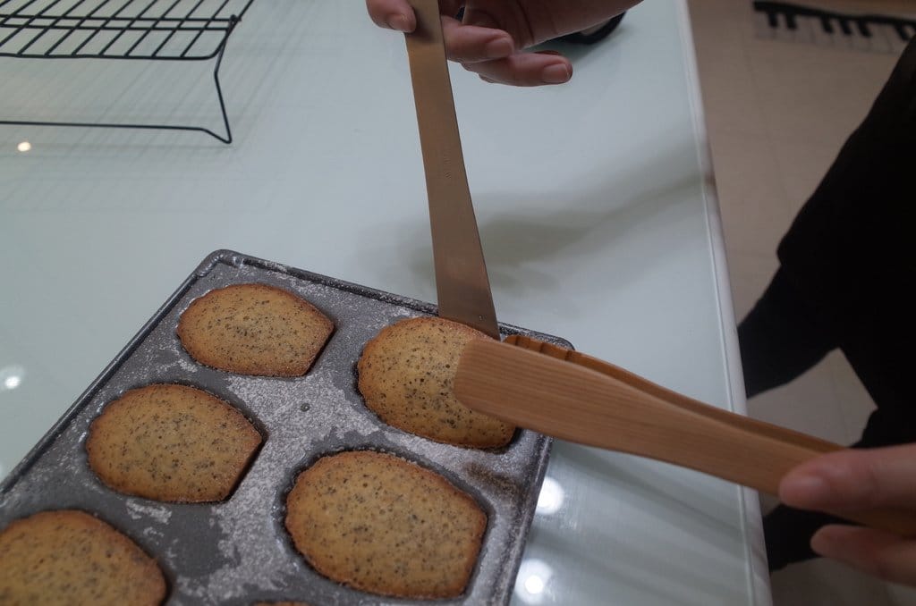 【好玩分享】新竹竹北第一家〝玩烘焙〞，一起體驗親子做蛋糕樂~跟好姊妹來也不錯呦。