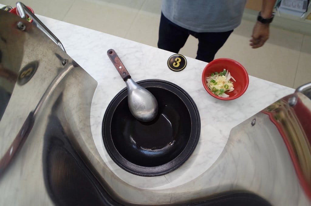 【好食分享】#ad 苗栗竹南〝醉食在〞風味石頭養生火鍋，特色偉士牌車友火鍋店