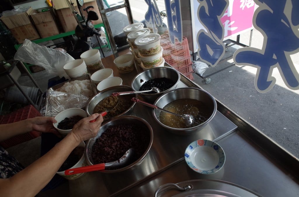 【好食分享】#ad 想吃有名的忠孝米苔目冰，不用在跑去台北了，來桃園就有可以吃嘍~