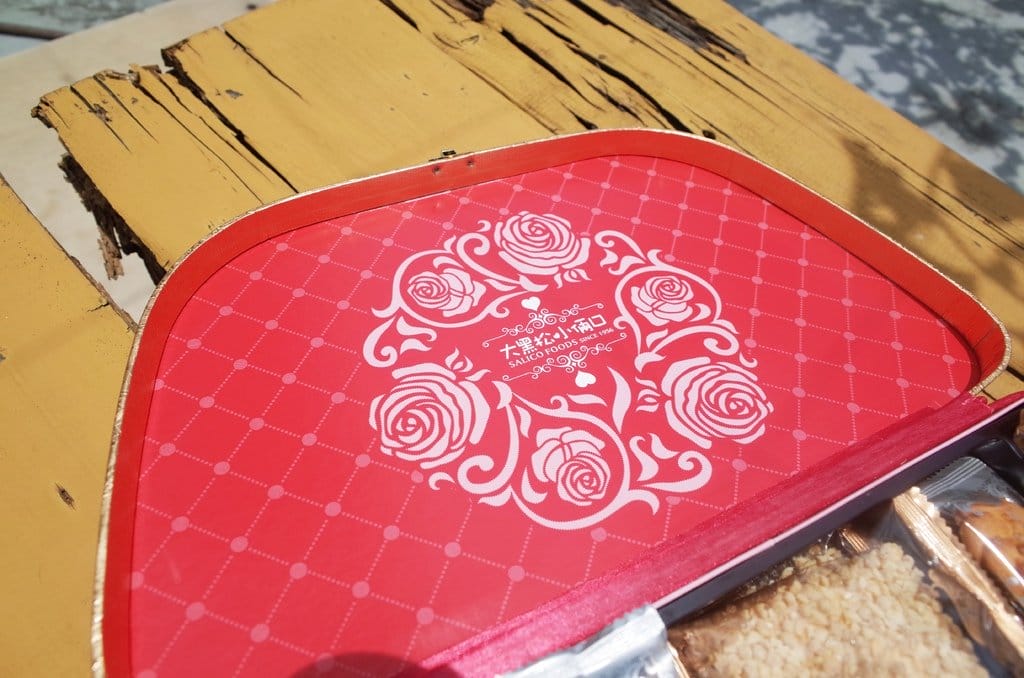 【好物分享】#ad「大黑松小倆口」新品 玫瑰花園結婚喜餅禮盒 幸福的開箱文