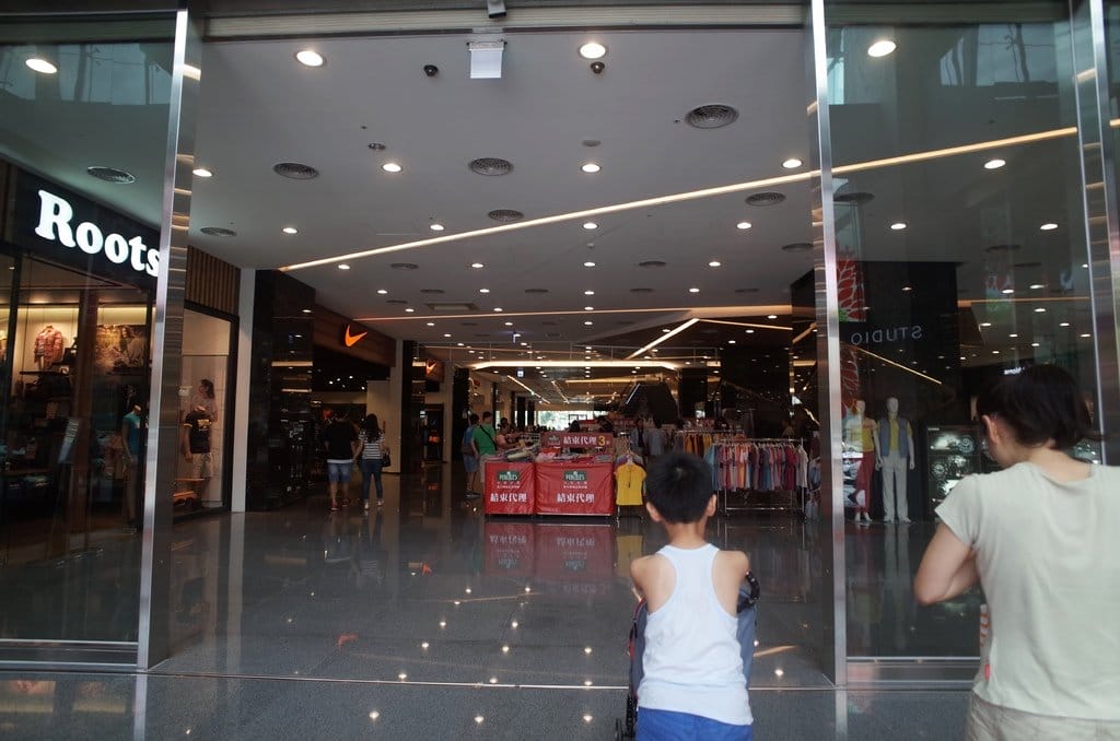 【好食分享】#ad 苗栗頭份美食 7/1號新開幕 湯二木 平價精緻鍋物 ，拍照打卡送燈飲料 必點〝鍋井燒〞