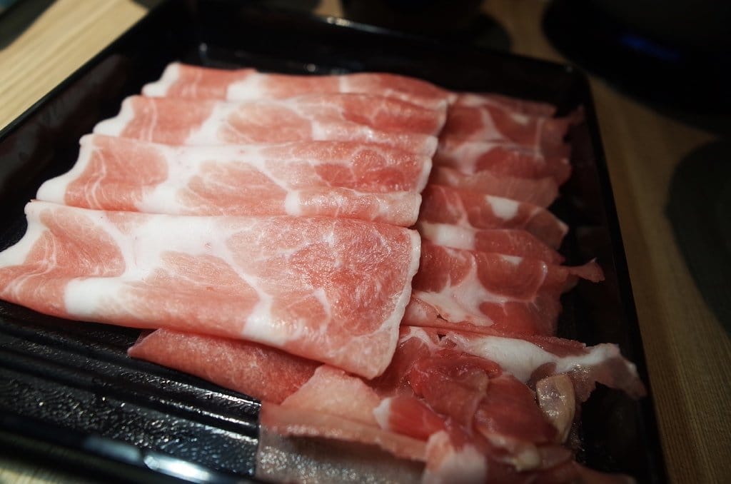 【好食分享】#ad 苗栗頭份美食 7/1號新開幕 湯二木 平價精緻鍋物 ，拍照打卡送燈飲料 必點〝鍋井燒〞