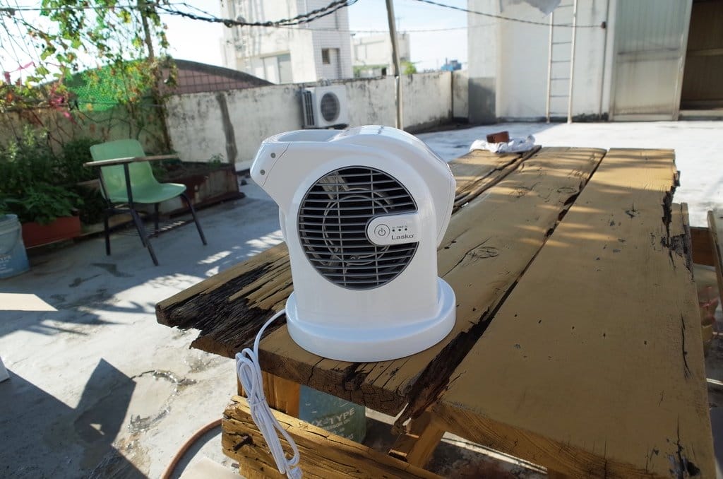 【好物分享】愛體驗 夏季開箱文 美國Lasko省電循環扇 〝智多星〞收納超方便,戶外炎熱小幫手。 - 第18張圖 【好物分享】愛體驗 夏季開箱文 美國Lasko省電循環扇 〝智多星〞收納超方便,戶外炎熱小幫手。