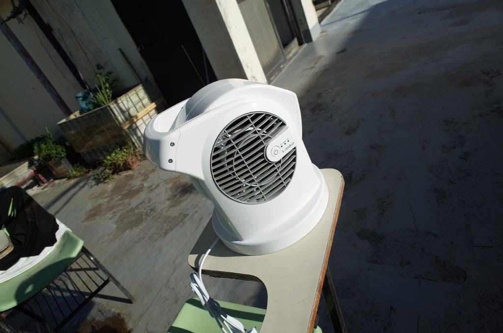 【好物分享】愛體驗 夏季開箱文 美國Lasko省電循環扇 〝智多星〞收納超方便,戶外炎熱小幫手。 - 第12張圖 【好物分享】愛體驗 夏季開箱文 美國Lasko省電循環扇 〝智多星〞收納超方便,戶外炎熱小幫手。