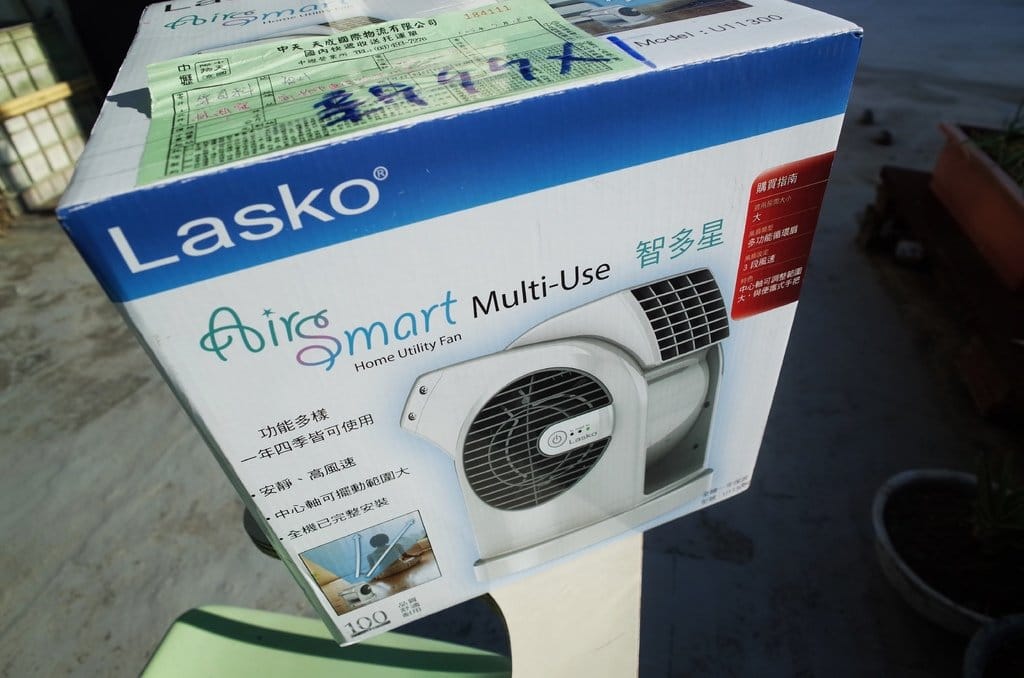 【好物分享】愛體驗 夏季開箱文 美國Lasko省電循環扇 〝智多星〞收納超方便,戶外炎熱小幫手。 - 第4張圖 【好物分享】愛體驗 夏季開箱文 美國Lasko省電循環扇 〝智多星〞收納超方便,戶外炎熱小幫手。