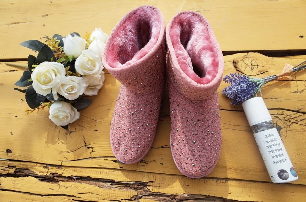 【好物分享】#ad TOMO 奈米防護概念館 SGS認證 讓我們的新鞋保持乾乾淨淨