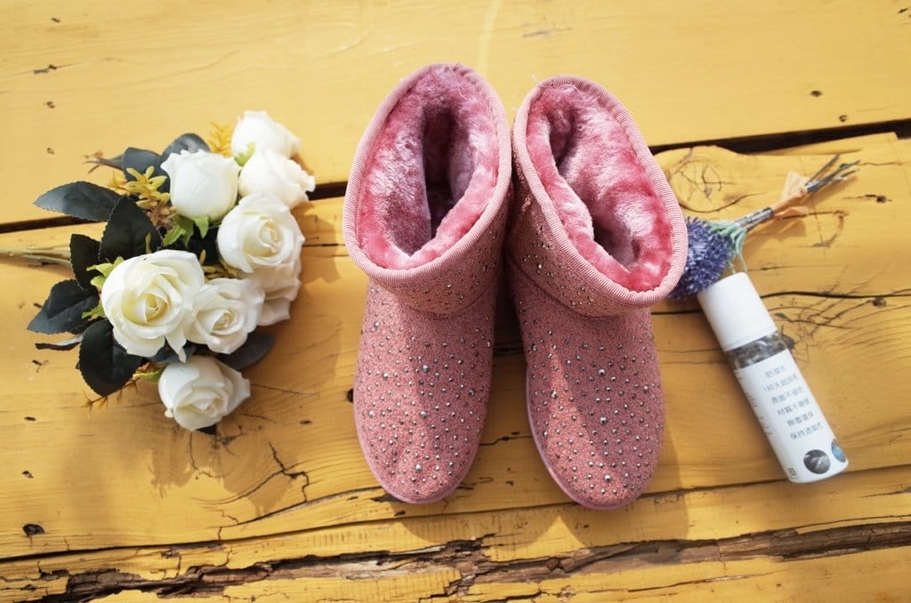 【好物分享】#ad TOMO 奈米防護概念館 SGS認證 讓我們的新鞋保持乾乾淨淨