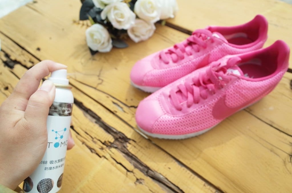 【好物分享】#ad TOMO 奈米防護概念館 SGS認證 讓我們的新鞋保持乾乾淨淨