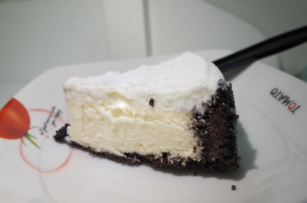 【生活分享】宅配甜點 喬伊絲 手作甜品工作室 黑岩雪嵐起士 #看著都會流口水