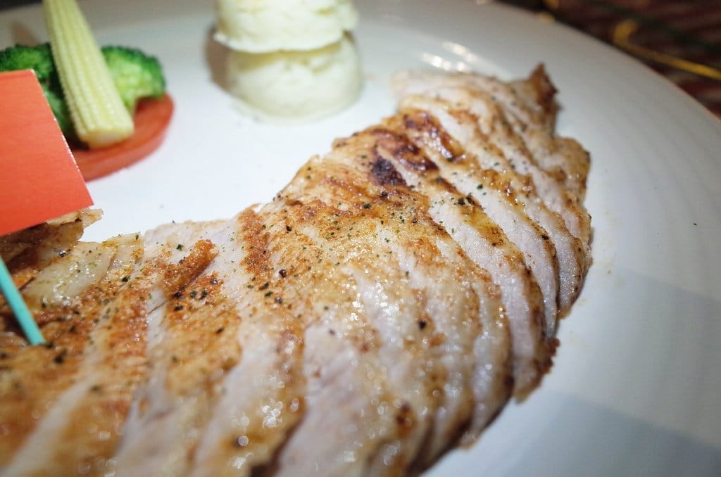 【好食分享】新竹 關新路 耐斯牛排 Nice Steak 擁有純正原味的味道