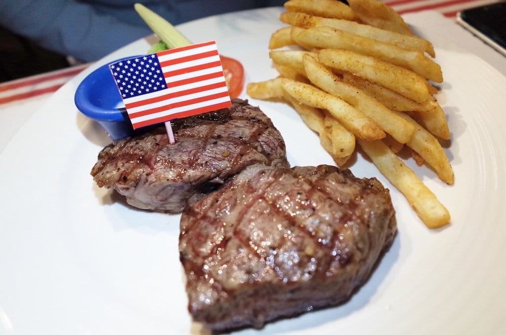 【好食分享】新竹 關新路 耐斯牛排 Nice Steak 擁有純正原味的味道