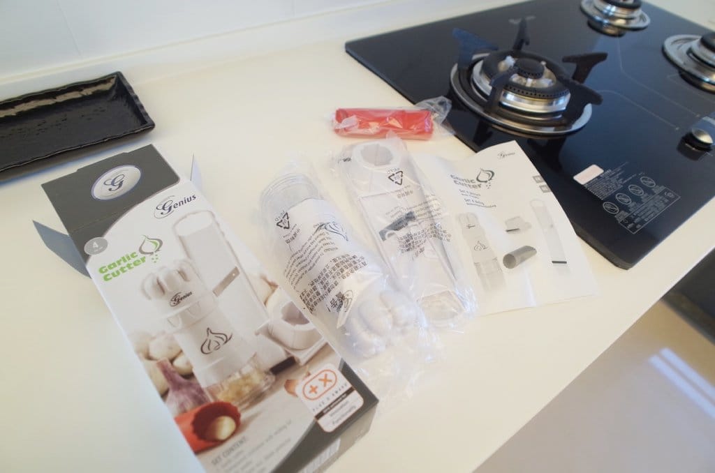 【好物分享】德國Garlic Cutter蒜頭調理好神器 shop Wonder 之簡易食譜蒜味雞腿 - 第6張圖 【好物分享】德國Garlic Cutter蒜頭調理好神器 shop Wonder 之簡易食譜蒜味雞腿