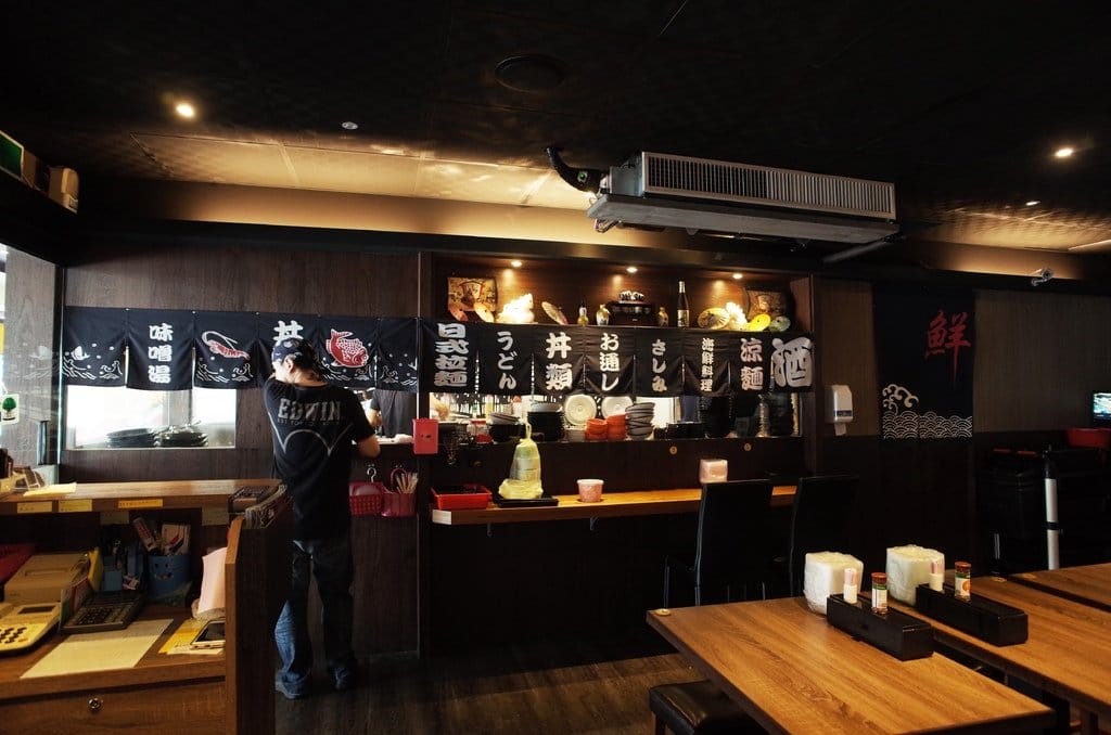 【好食分享】新竹 吃碗拉麵吧 小樽日本拉麵(西大店) 屬於我們的假日小確幸CP值高