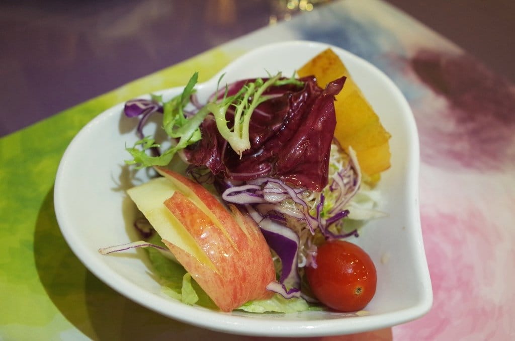 【好食分享】苗栗卓蘭 超美DER青青草原，自然風情風箏餐廳 大仁哥我來了!!