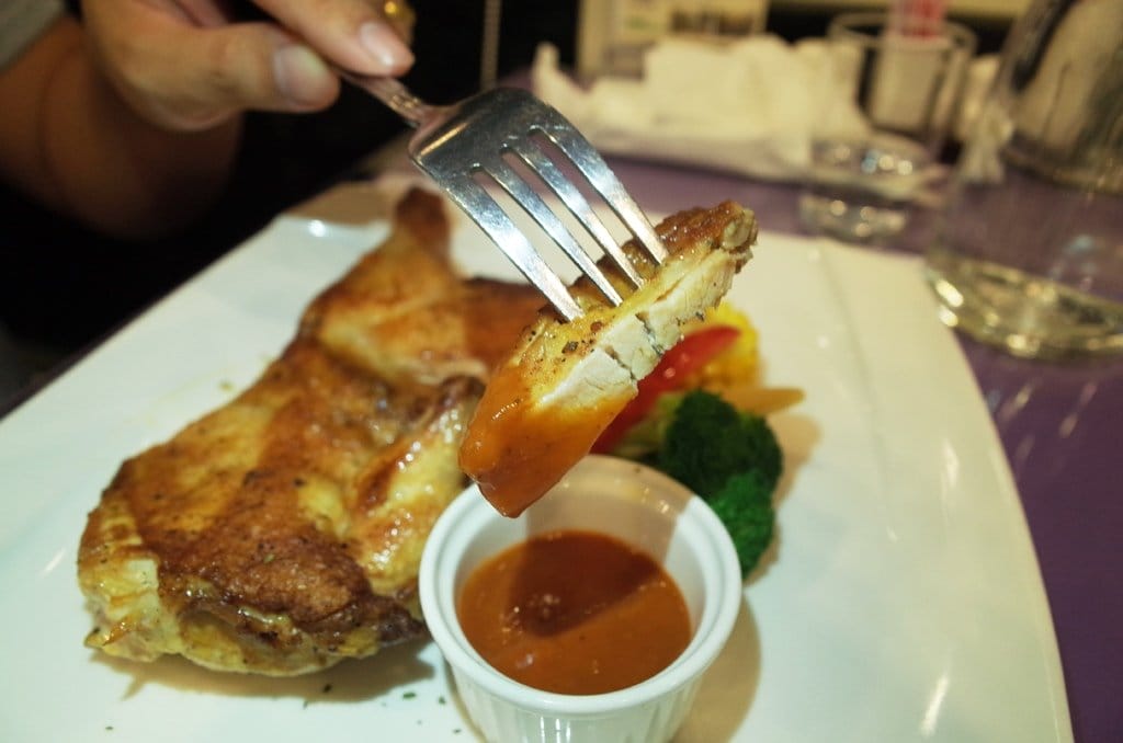 【好食分享】苗栗卓蘭 超美DER青青草原，自然風情風箏餐廳 大仁哥我來了!!