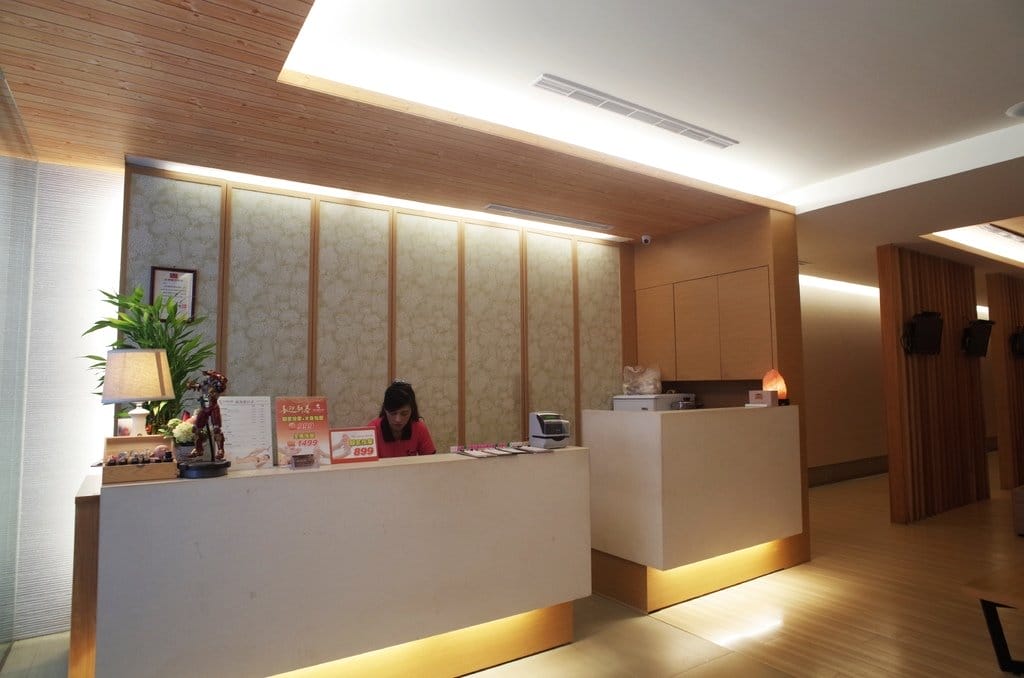 【生活分享】新竹按摩 微風足體養生會館 放假就是要來桑一下 - 第6張圖 【生活分享】新竹按摩 微風足體養生會館 放假就是要來桑一下