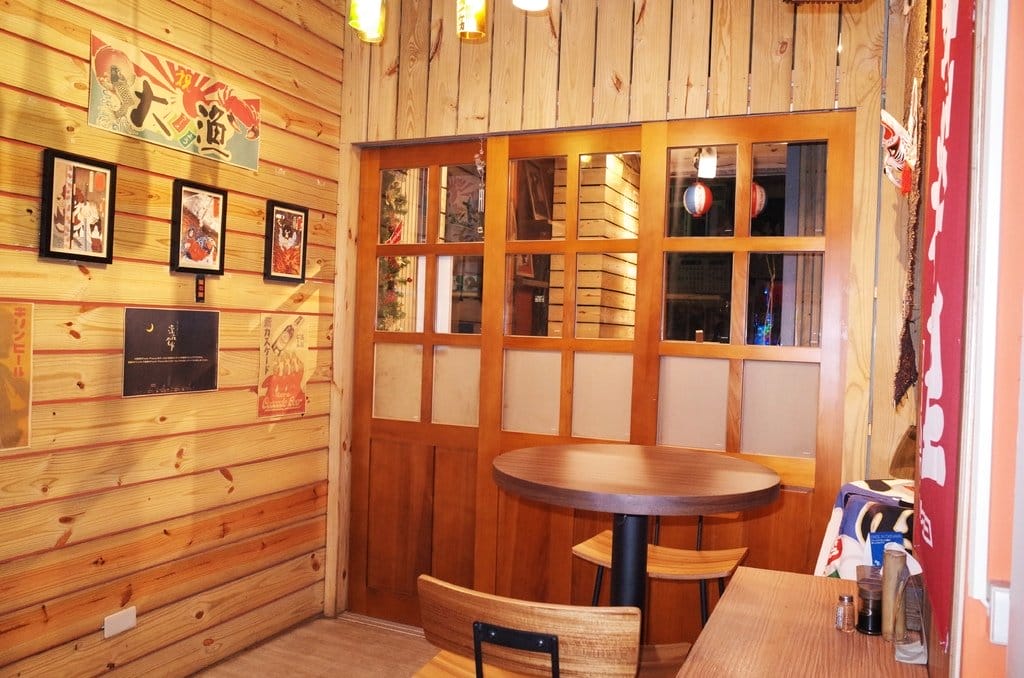 【好食分享】新竹居酒屋 一起去新竹車站美食 深夜食堂串燒、烤物