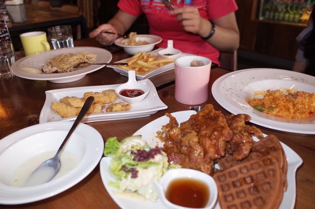 【好食分享】新竹美式 we can 閒聊放鬆weekend 近大遠百