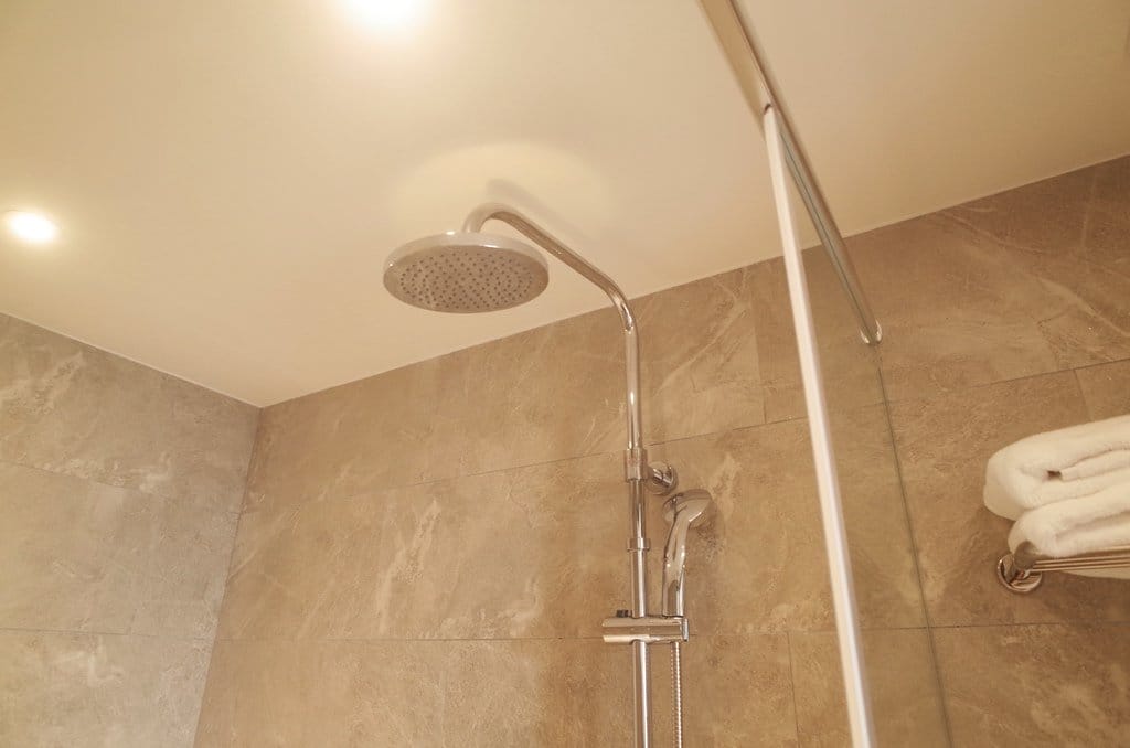 【旅遊樂活】台北松山住宿靠捷運後山埤站 洛碁大飯店松山館