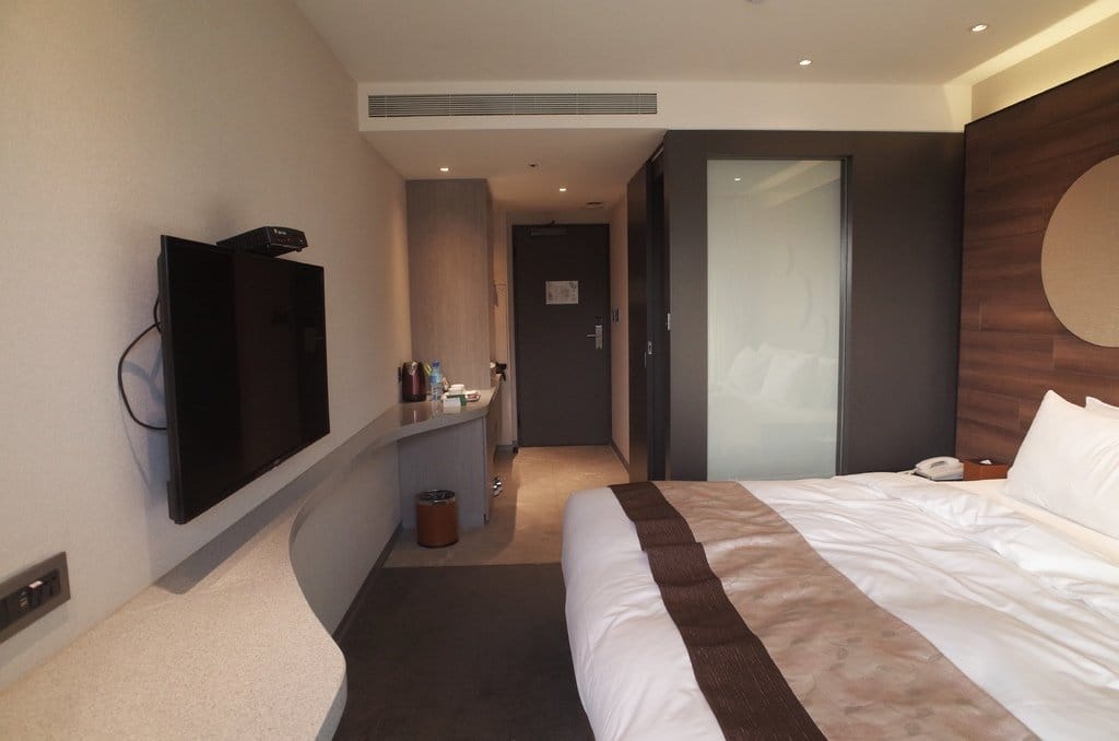 【旅遊樂活】台北松山住宿靠捷運後山埤站 洛碁大飯店松山館