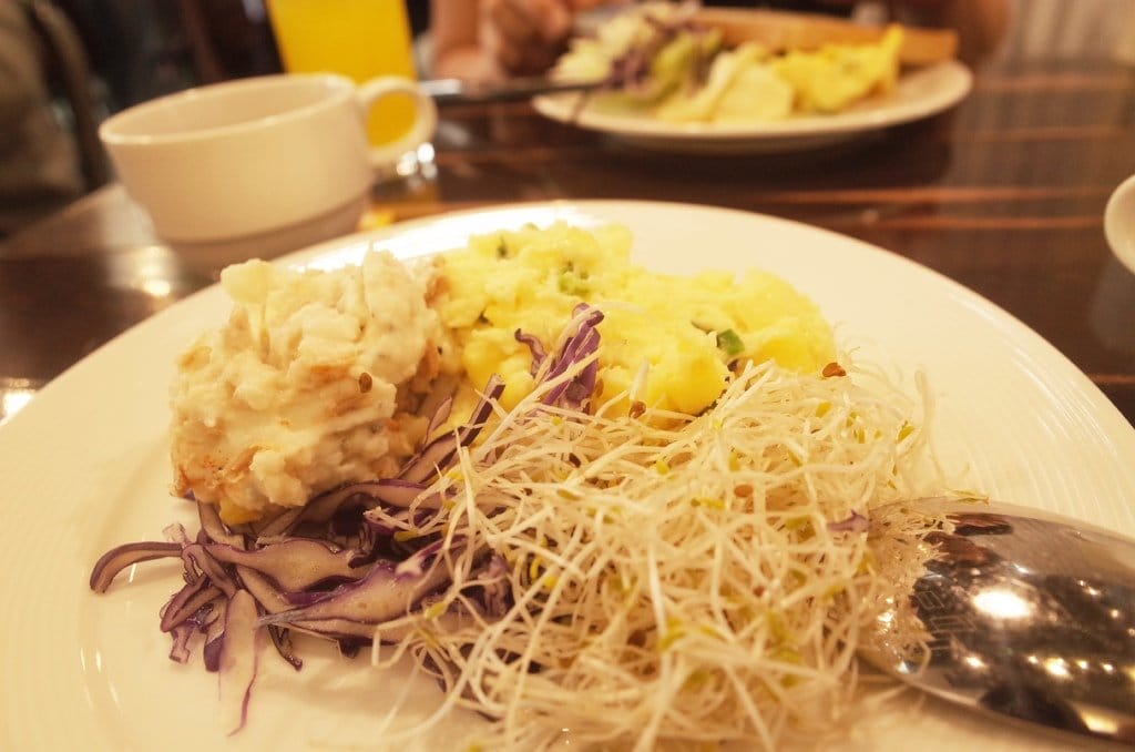 【旅遊樂活】台北松山住宿靠捷運後山埤站 洛碁大飯店松山館