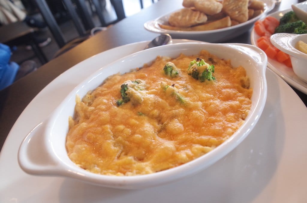 【好食分享】新竹南寮 乘星綠洲 地球人的多功能驛站 車聚好地方