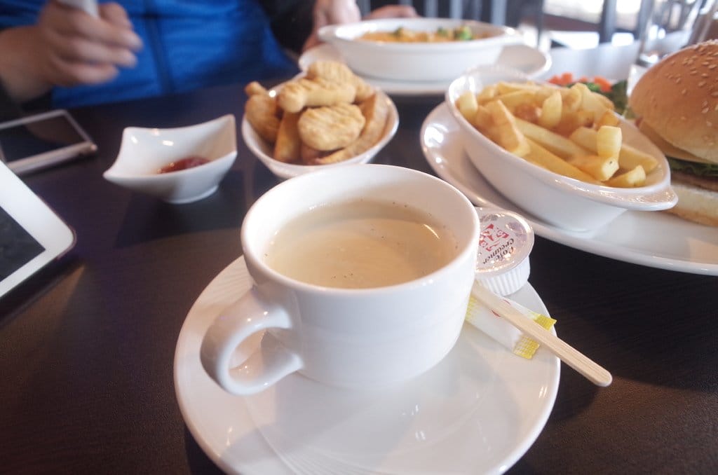 【好食分享】新竹南寮 乘星綠洲 地球人的多功能驛站 車聚好地方