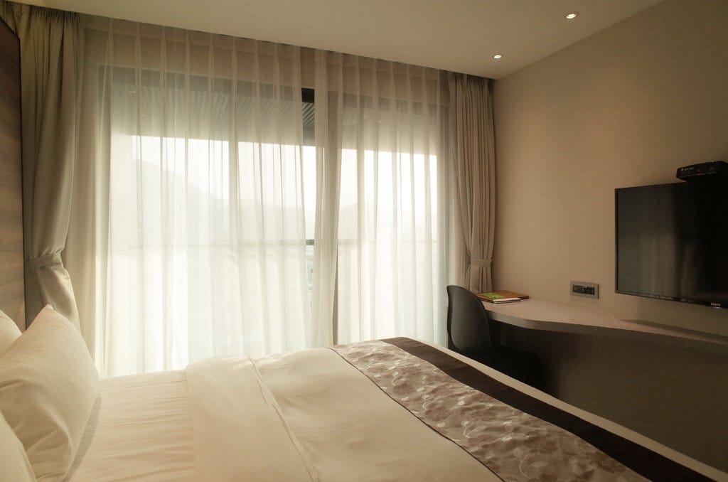 【旅遊樂活】台北松山住宿靠捷運後山埤站 洛碁大飯店松山館