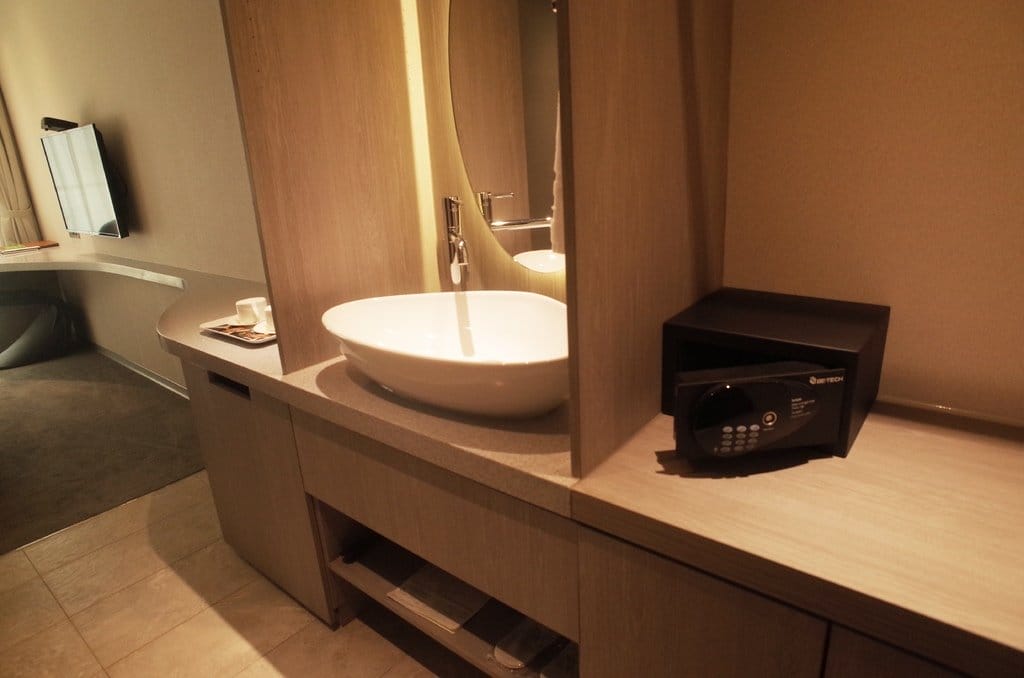 【旅遊樂活】台北松山住宿靠捷運後山埤站 洛碁大飯店松山館