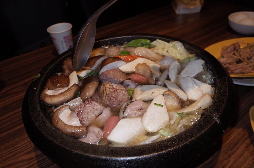 【好食分享】新竹竹北 冬季超暖心的選擇自助式火鍋 羅東帝一石頭火鍋(竹北店) - 第24張圖 【好食分享】新竹竹北 冬季超暖心的選擇自助式火鍋 羅東帝一石頭火鍋(竹北店)