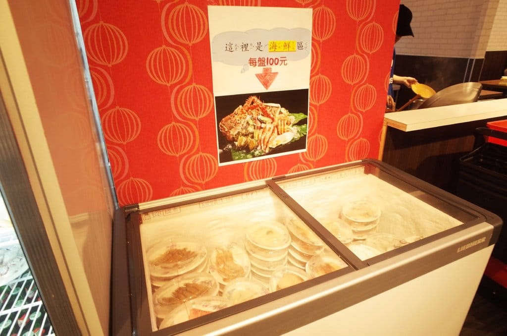 【好食分享】新竹竹北 冬季超暖心的選擇自助式火鍋 羅東帝一石頭火鍋(竹北店) - 第14張圖 【好食分享】新竹竹北 冬季超暖心的選擇自助式火鍋 羅東帝一石頭火鍋(竹北店)