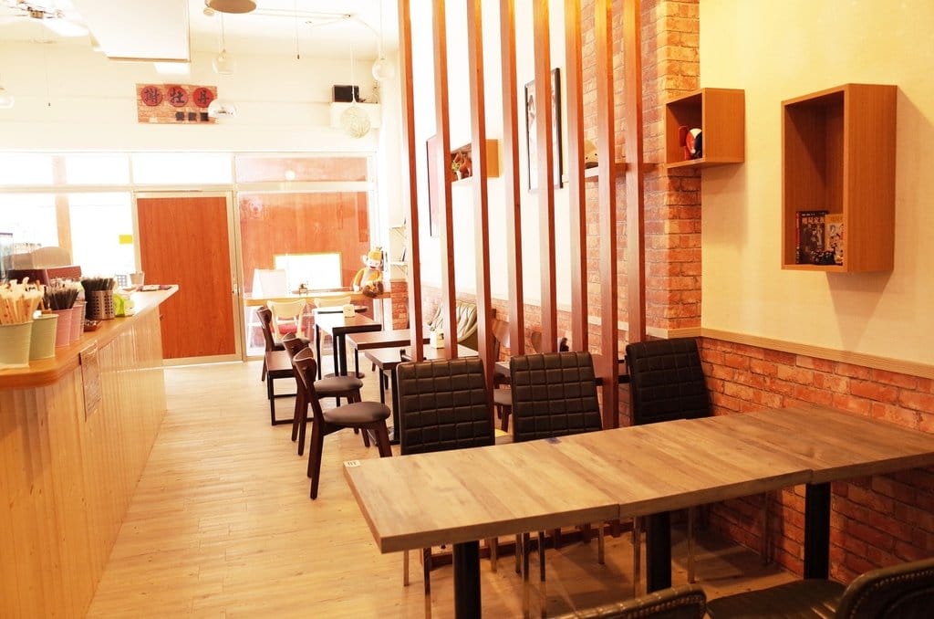 【好食分享】中壢中原 充滿80年代的復古回憶 藏身巷弄的校園美食 謝牡丹 - 第9張圖 【好食分享】中壢中原 充滿80年代的復古回憶 藏身巷弄的校園美食 謝牡丹