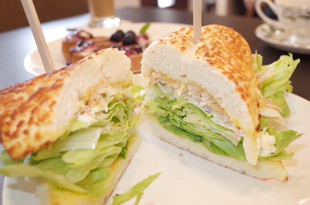 【好食分享】新竹竹北 寵物友善餐廳一個放鬆的小角落 貓爪咖啡 鋼彈同好會(好停車) - 第24張圖 【好食分享】新竹竹北 寵物友善餐廳一個放鬆的小角落 貓爪咖啡 鋼彈同好會(好停車)