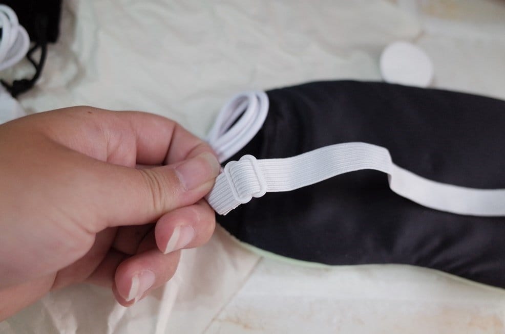 【好物分享】DreamKiss 療癒系實用小物 怪獸熱敷眼罩 讓它吃掉你的眼睛不適