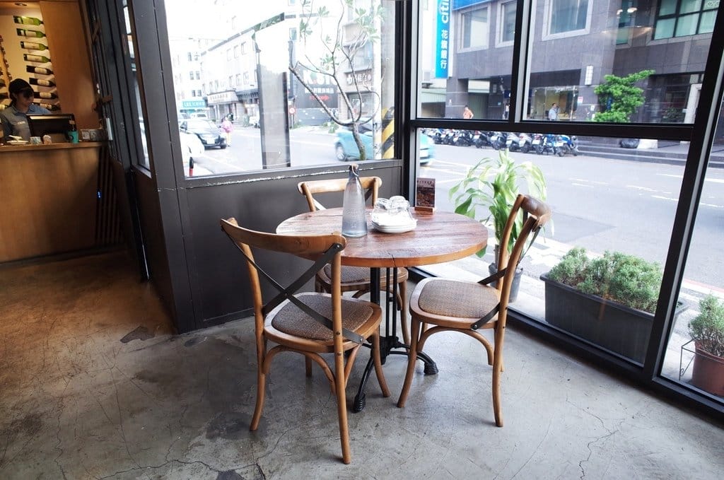 【好食分享】歡慶節日好去處，喬桌子 新竹EISEN Bistro 餐酒館