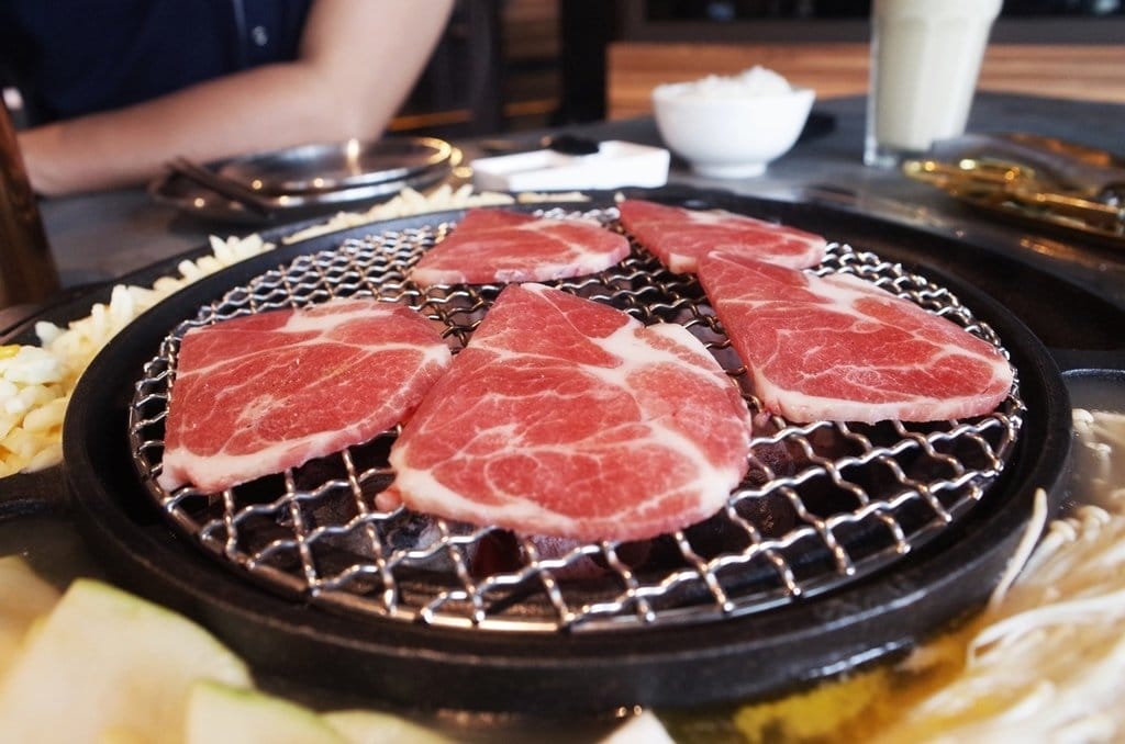 【好食分享】台中公益路 KAKO KAKO 日韓燒肉-台中公益旗艦店 颱風也要吃的燒肉店 - 第26張圖 【好食分享】台中公益路 KAKO KAKO 日韓燒肉-台中公益旗艦店 颱風也要吃的燒肉店