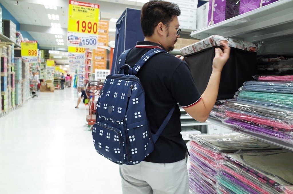 【育兒分享】媽咪外出好方便,超大空間好順手 ROMI 羅米兔 牽守包 - 第20張圖 【育兒分享】媽咪外出好方便,超大空間好順手 ROMI 羅米兔 牽守包