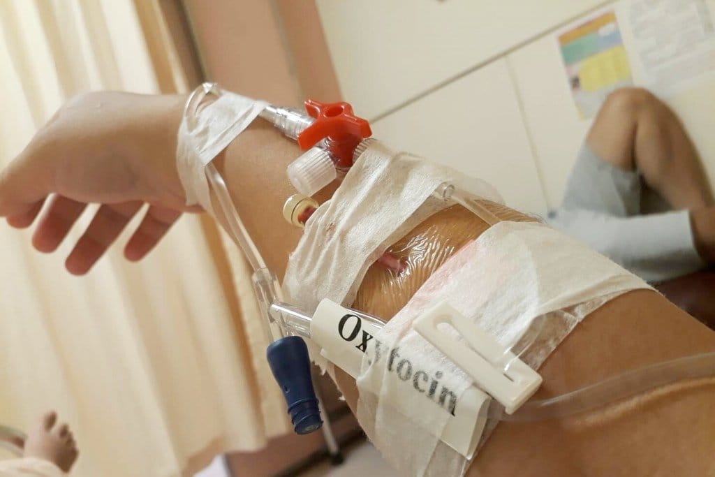 【孕媽咪分享】終於換我發卸貨文嘍，催生25小時最後剖腹的生產文!!