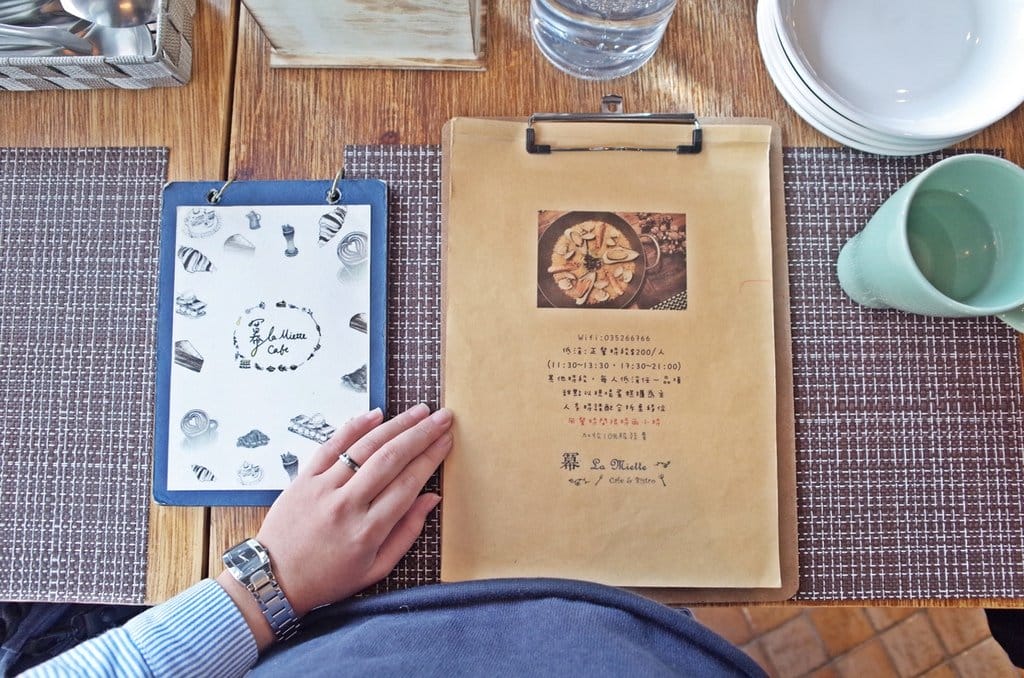 【好食分享】新竹神冪餐廳〝冪 La Miette Cafe〞早午餐、甜點，小墊子二店