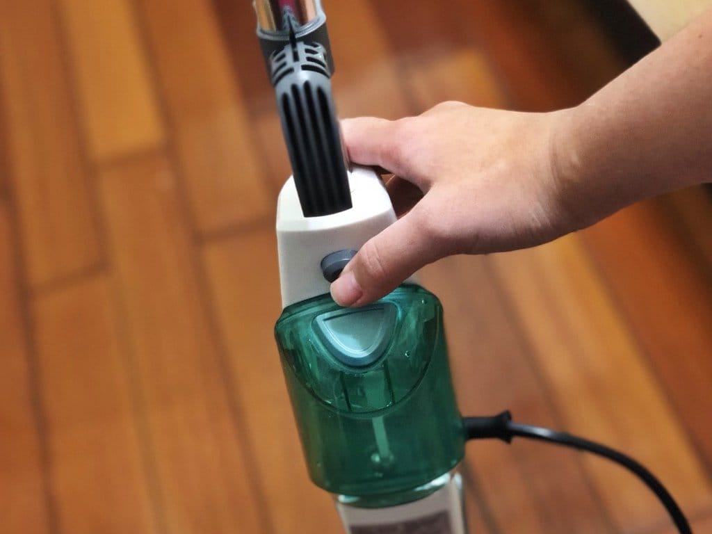 【生活分享】Dowai 直立/手持 12合1複合式蒸氣拖把,給寶寶一個沒有細菌、塵蹣的好環境 - 第20張圖 【生活分享】Dowai 直立/手持 12合1複合式蒸氣拖把,給寶寶一個沒有細菌、塵蹣的好環境