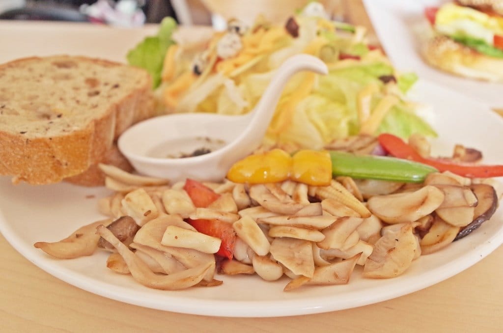 【好食分享】台中美食寶草好時光,蔬食早午餐、咖啡、飲品、下午茶鬆餅,靠近一中街。 - 第10張圖 【好食分享】台中美食寶草好時光,蔬食早午餐、咖啡、飲品、下午茶鬆餅,靠近一中街。