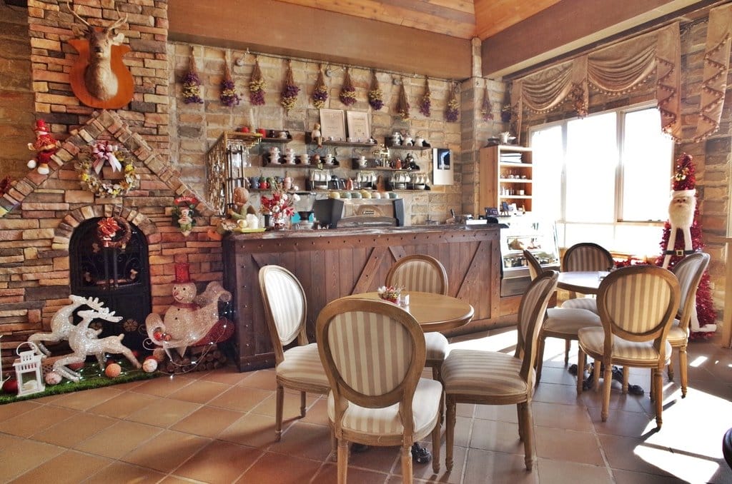 【生活分享】清境住宿推薦，超美清境佛羅倫斯渡假山莊君士坦丁堡，聖誕夜相遇在楓紅中